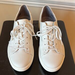 Clarks Women's Collection Layton Lace Sneaker Shoes white Leather sz 8 platform